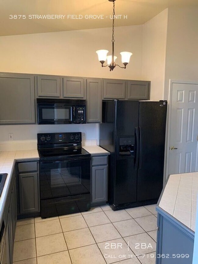 Foto del edificio - Condo in gated Community