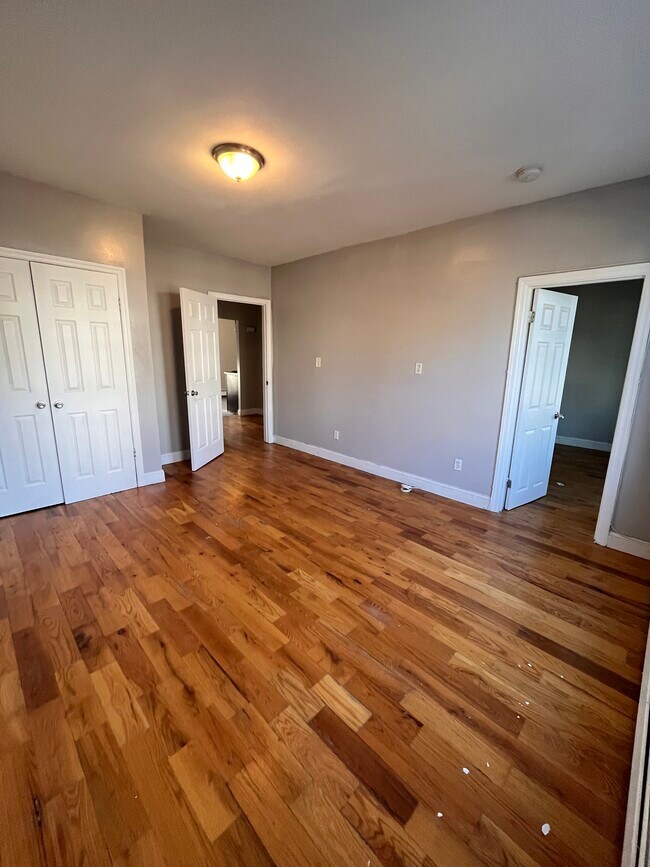 864 S 15th Unit 2 - 862 S 15th St