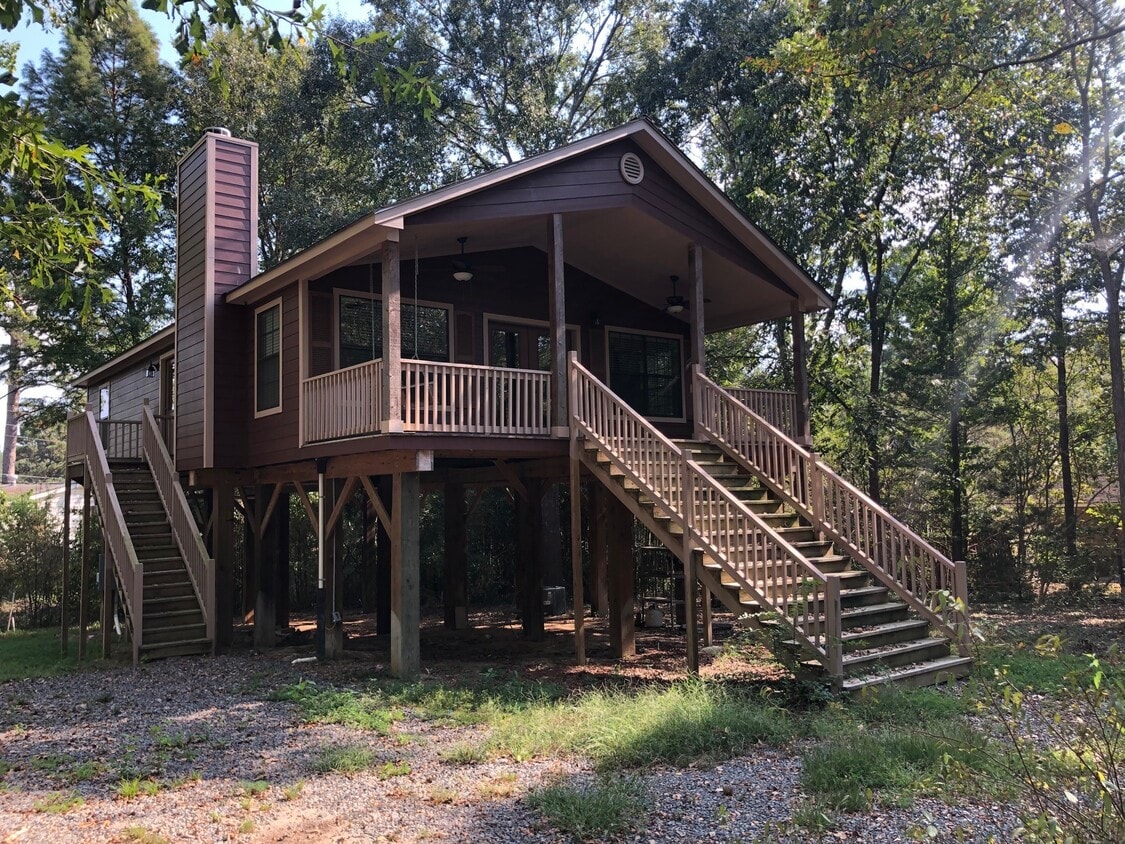 Primary Photo - 4205 Glenn Rd