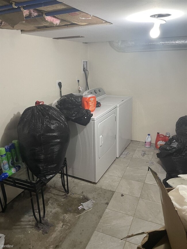 Building Photo - 2 br, 1 bath House - 62 Homer Ave 1