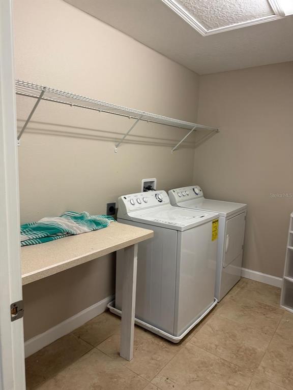 Foto del edificio - 13272 Penshurst Ln