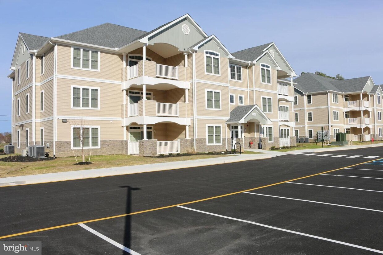 1655 Kenton Rd Unit 502, Dover, DE 19904 Room for Rent in Dover, DE