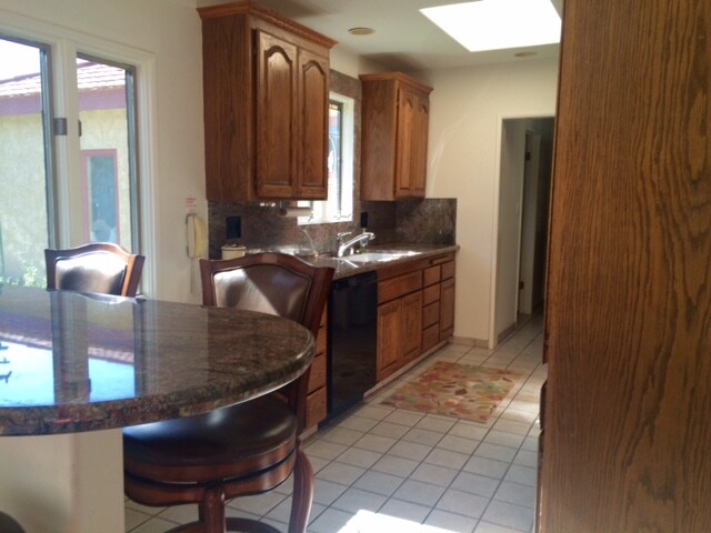 Main House Kitchen - 5507 Calle Mayor