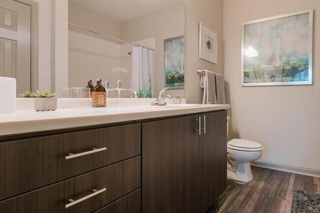 Foto del edificio - 13425 Ranch Rd 620 N