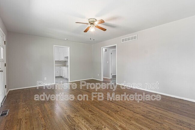 Building Photo - 1515 N Pearl St