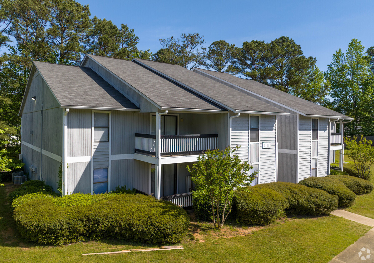 Primary Photo - Vineyard Place Apartments