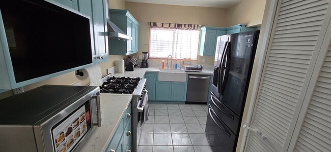 Foto del edificio - 1610 W 36th Pl