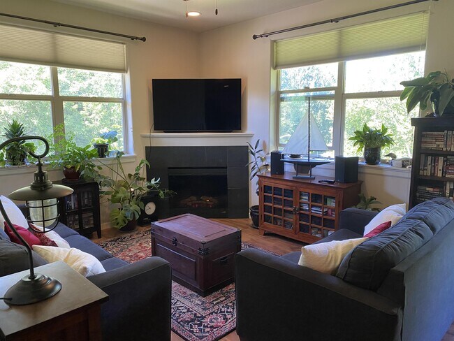 Building Photo - 17339 Ruben Ln