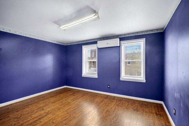 Building Photo - 2245 E Fayette St
