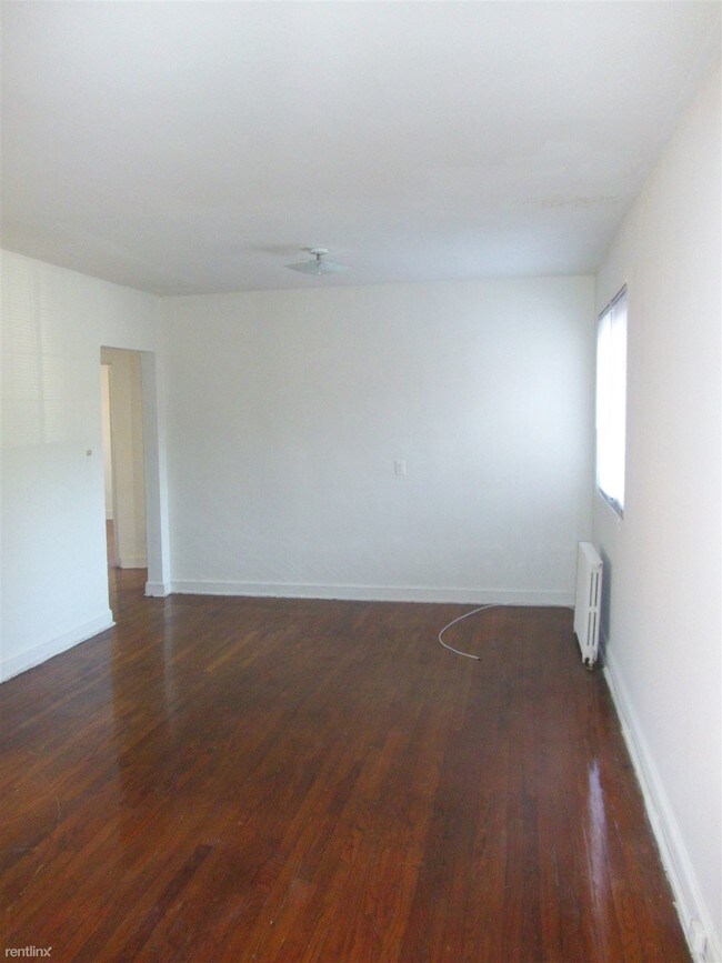 Foto del edificio - 100 Schuyler Rd