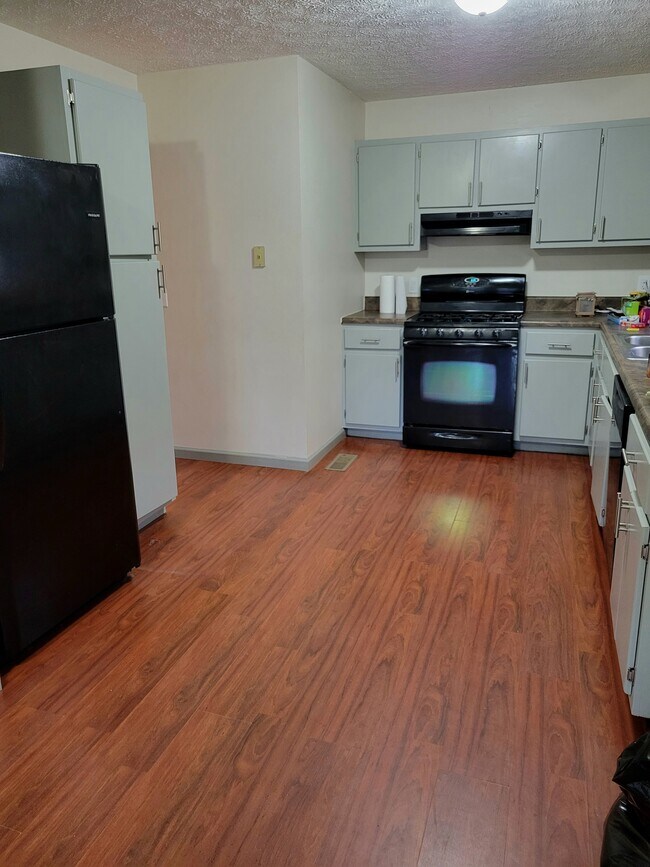 73 Ridge, Ellijay, GA 30536 House Rental in Ellijay, GA