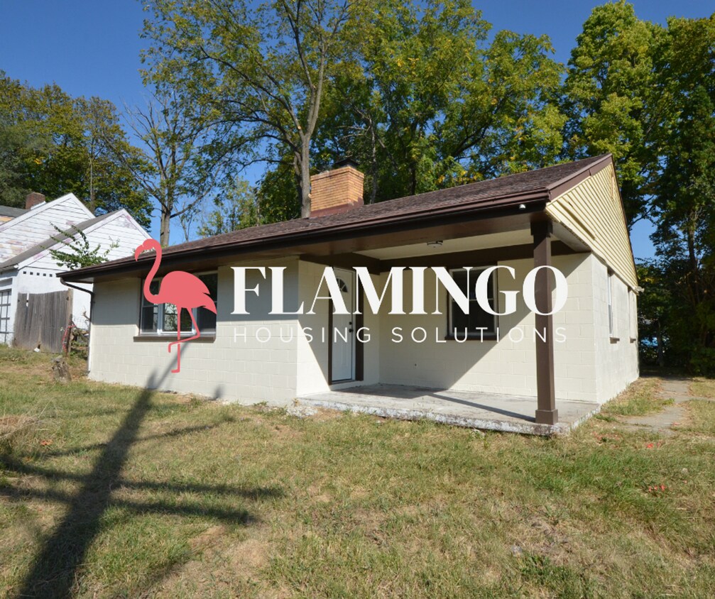 Primary Photo - 3601 W Hillcrest Ave