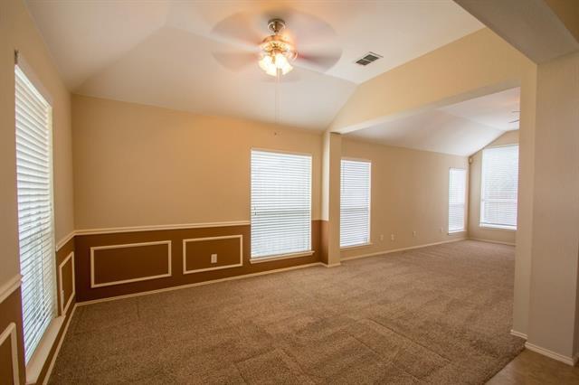Foto del edificio - 8317 Greenfield Dr