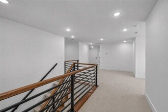Building Photo - 2710 S 20th St