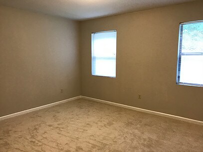 Large Bedrooms - 1502 Sherwood Dr