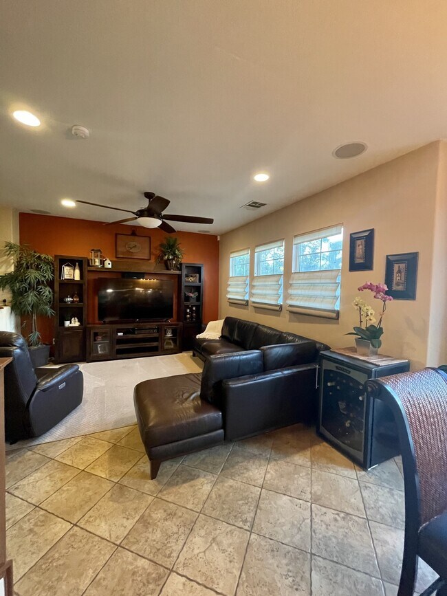 Foto del edificio - 16426 Empire Lakes Ct