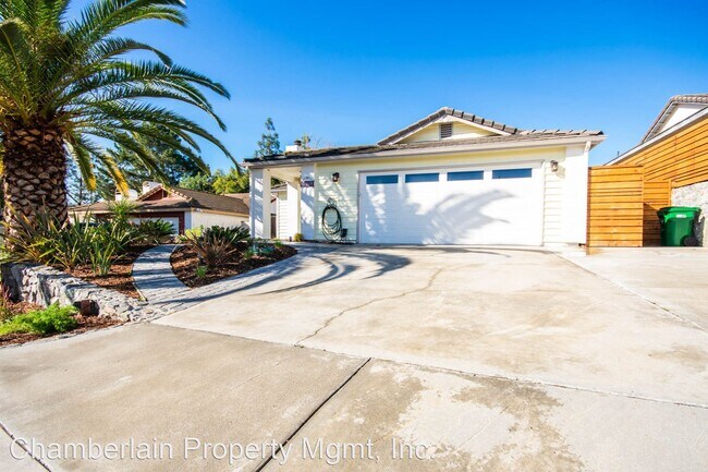 Building Photo - 2 br, 2 bath House - 1632 Arabian Way