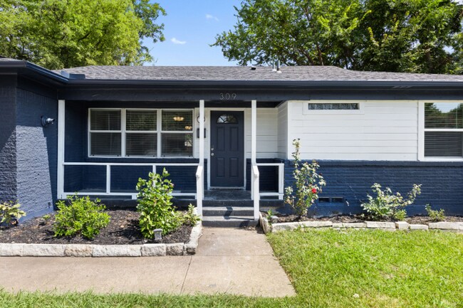 Building Photo - 309 Dover Dr