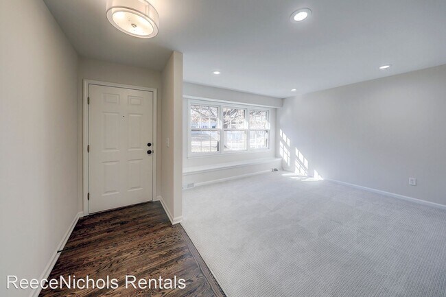 Building Photo - 3 br, 2 bath House - 6919 Bluejacket