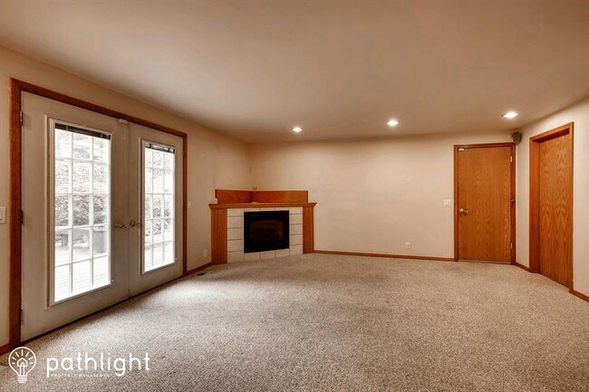 Building Photo - 905 Cleveland Avenue, Snohomish, WA, 98290