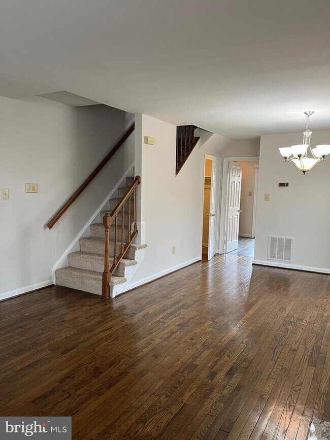 Foto del edificio - 1533 Oronoco St