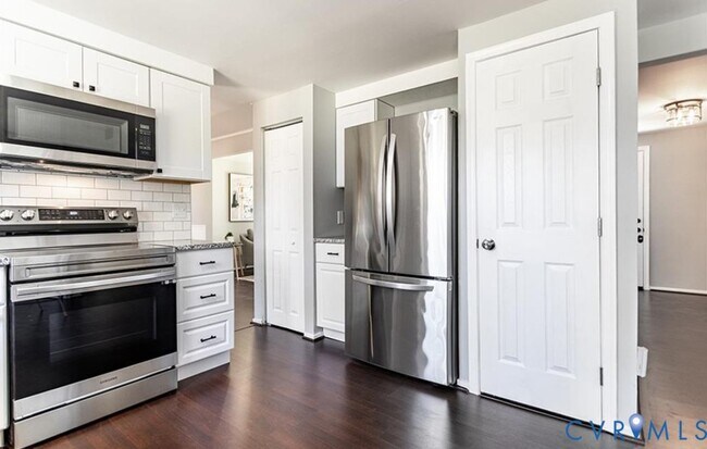 Foto del edificio - 10312 Genlou Rd