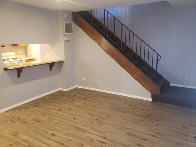 Foto del edificio - 2636 Woodview Ct
