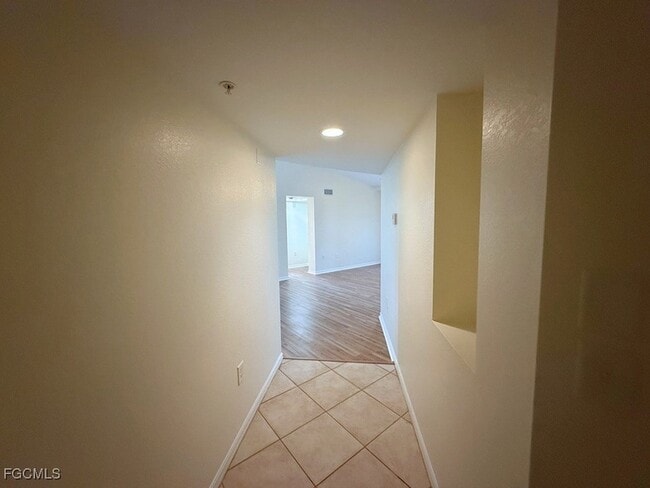 Building Photo - 4135 Residence Dr