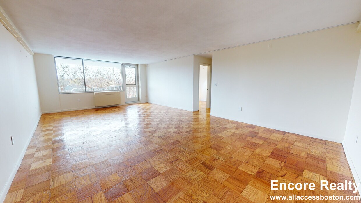 Foto principal - 82 Monmouth St