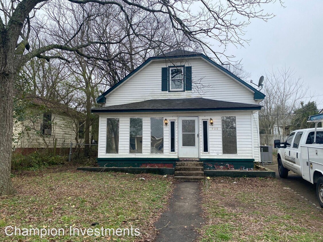 Foto principal - 3 br, 1.5 bath House - 408 Clegg St.