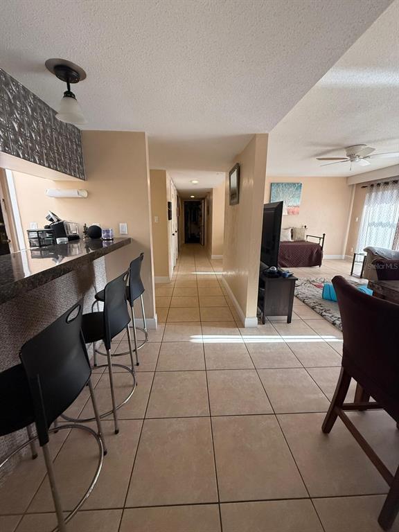 Foto del edificio - 821 Pinewood Ct