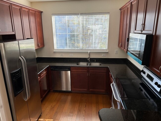 Building Photo - 9122 Vilandry Way