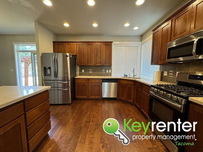 Foto del edificio - Unique Parkland 4 Bedroom 3 Bath Spacious ...