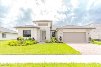 Building Photo - 5114 Panella Ave