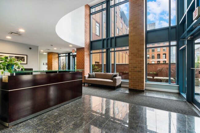 Foto del edificio - 311 Washington St