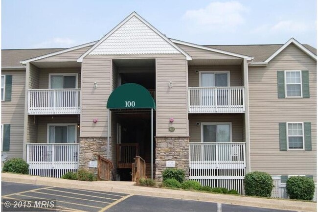 One Bedroom Condo in North Stafford - One Bedroom Condo in North Stafford