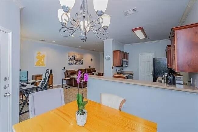 Foto del edificio - 12250 Abbey Glen Ln