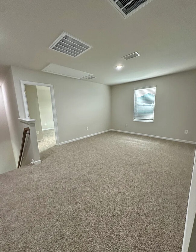 Foto del edificio - 612 White Birch Ln