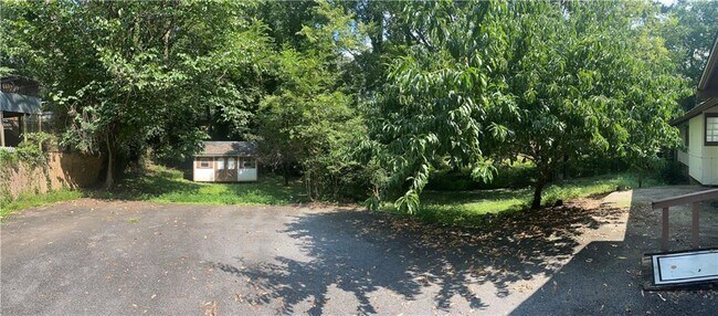 Building Photo - 3542 Briarcliff Rd NE