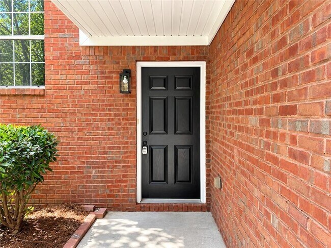 Building Photo - 510 Parkstone Ln
