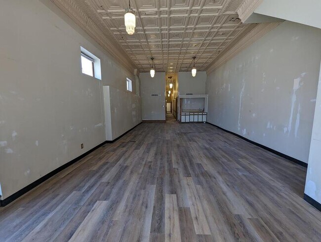 Building Photo - 201 High Ave E