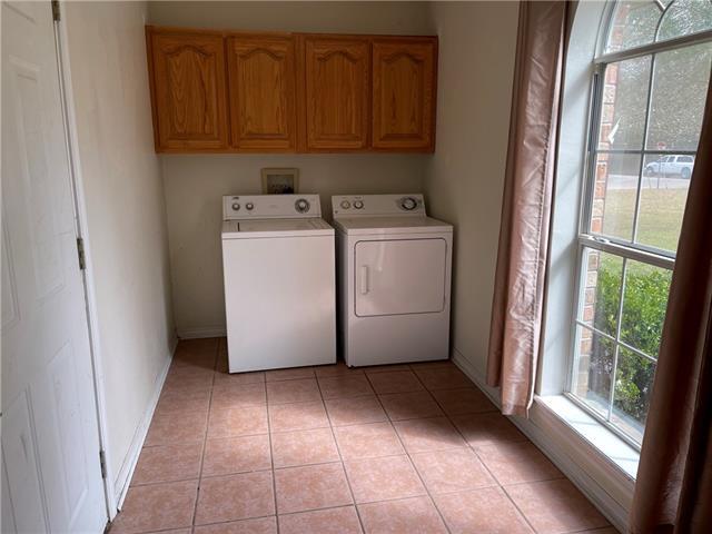 Foto del edificio - 13595 LA-40