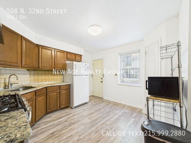 Building Photo - 508 N 32nd St
