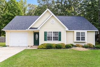 Building Photo - 3112 Queensdale Dr