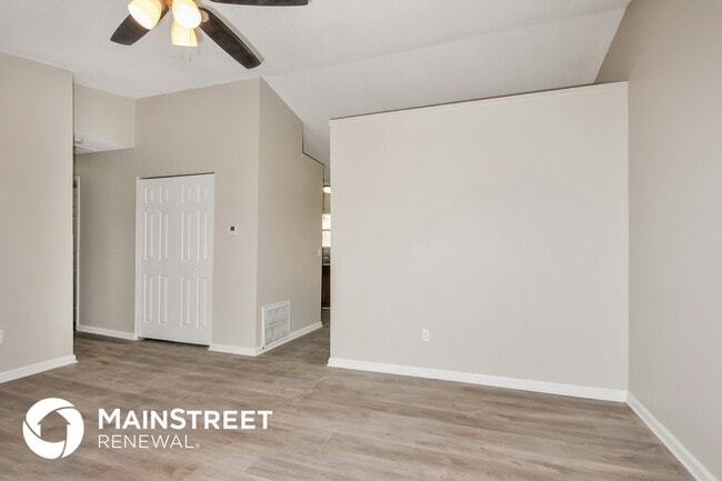 Building Photo - 77 Augustine Rd