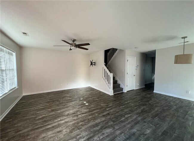 Building Photo - 5410 Strasburg Dr.