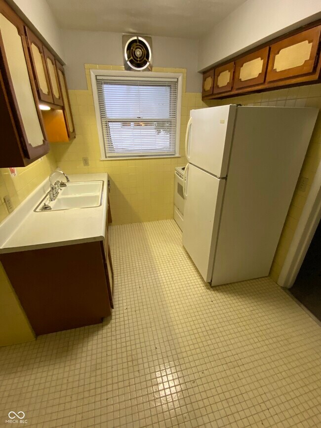 Foto del edificio - 5358 Winthrop Ave