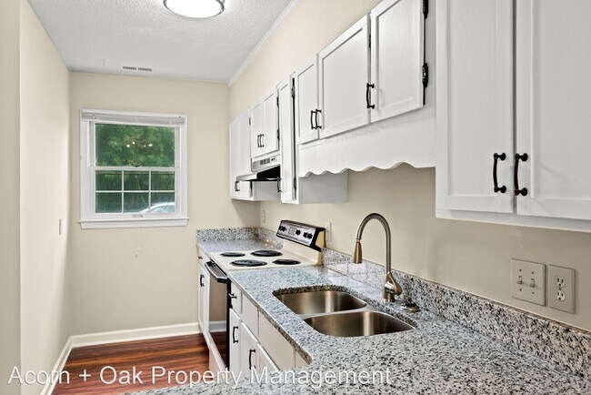 Building Photo - 2 br, 1.5 bath House - 1509 CLERMONT RD  T-25