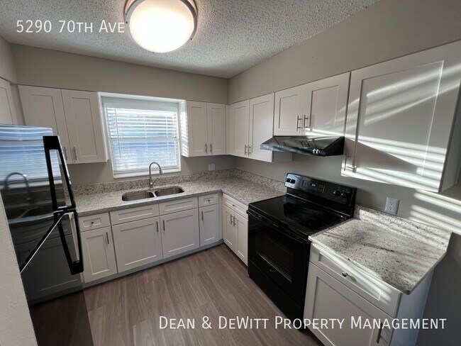 Foto del edificio - Pinellas Park | 2/1.5 Apt w/Pool - For Rent