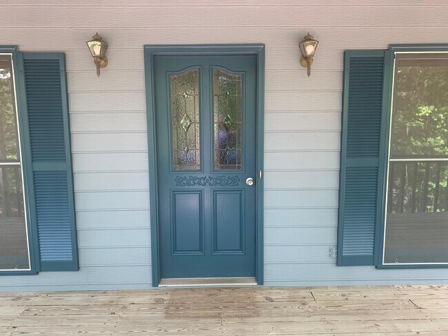Building Photo - 339 Coker Dr